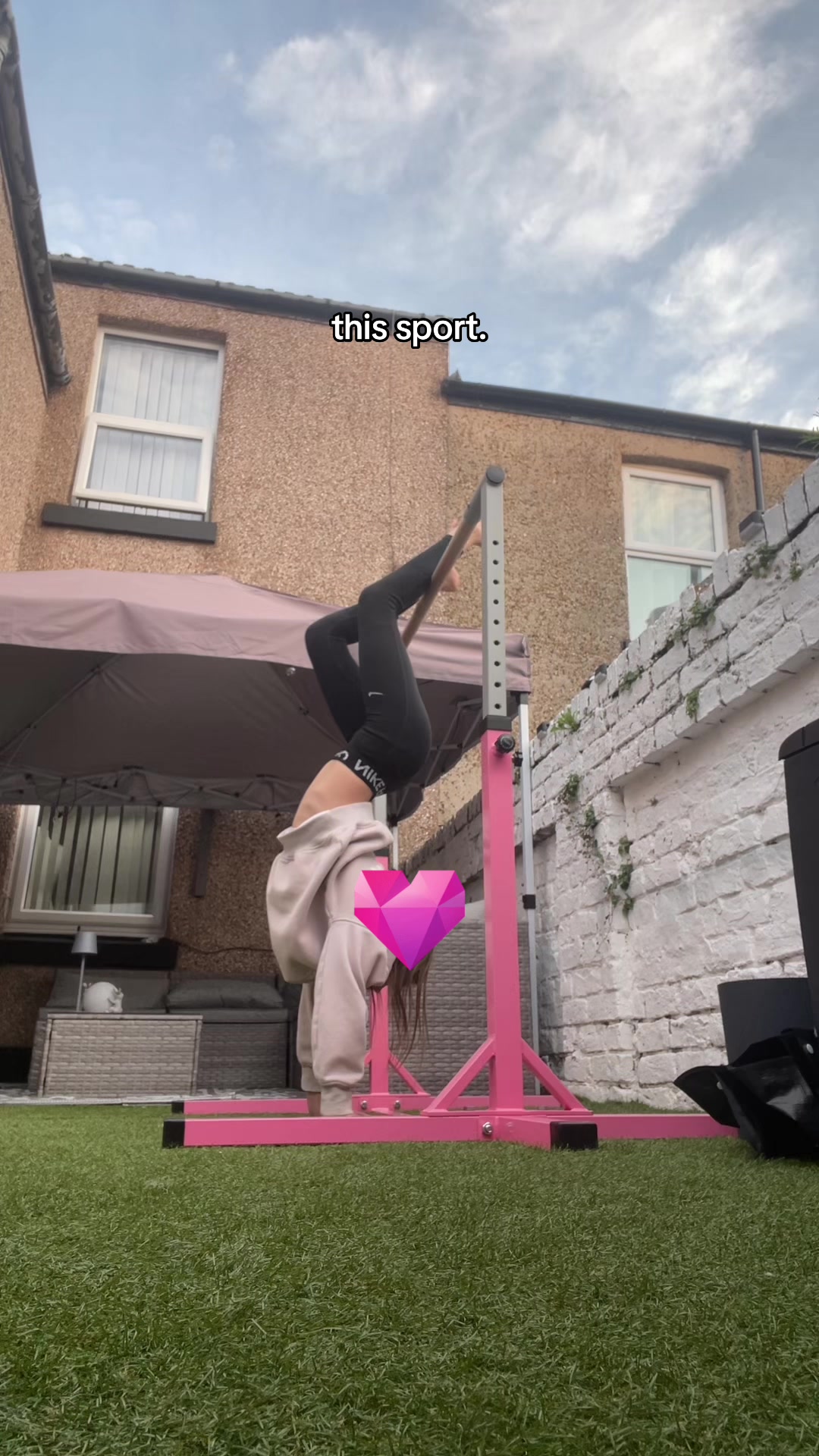 @𝐝𝐚𝐫𝐥𝐚 ! 🤸