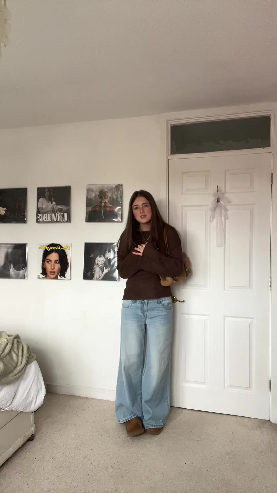 @phoebe ✮⋆˙