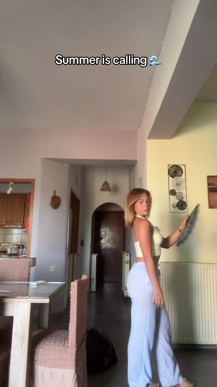 @Karakonstantaki._