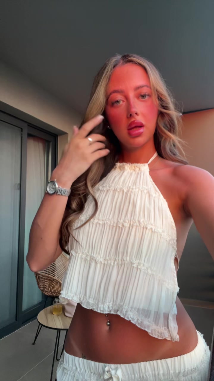 @abs