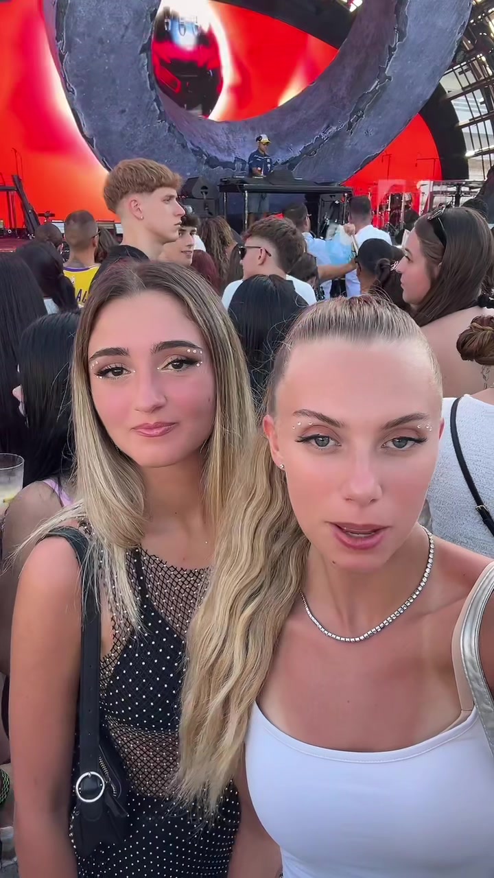 @Erica Falco