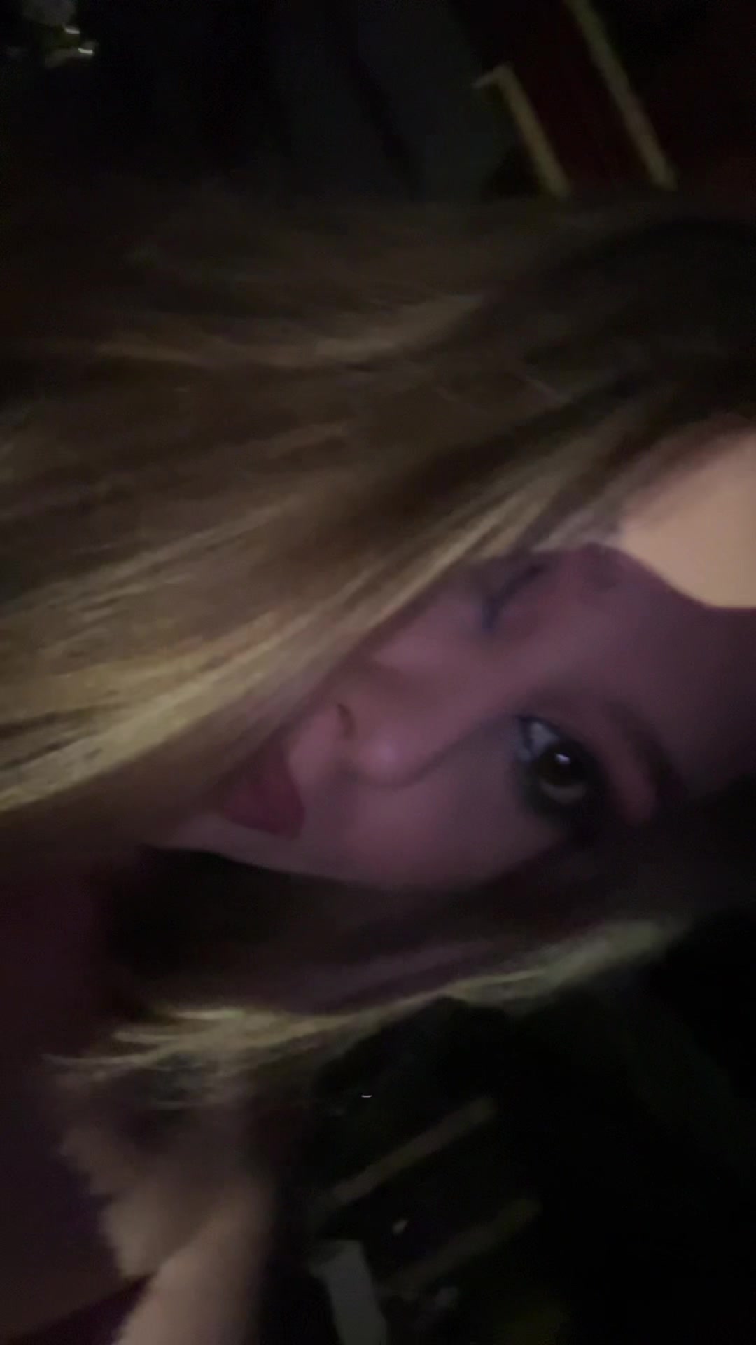 @👸🏼
