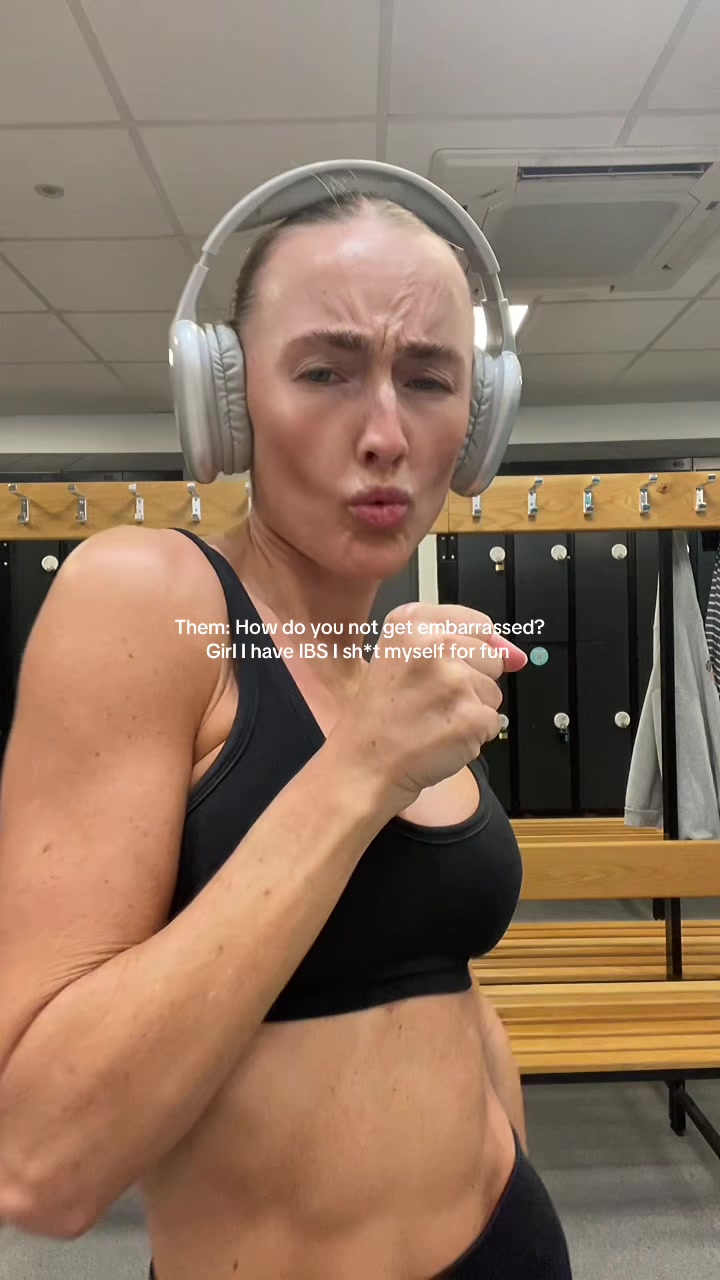 @Notzoe.