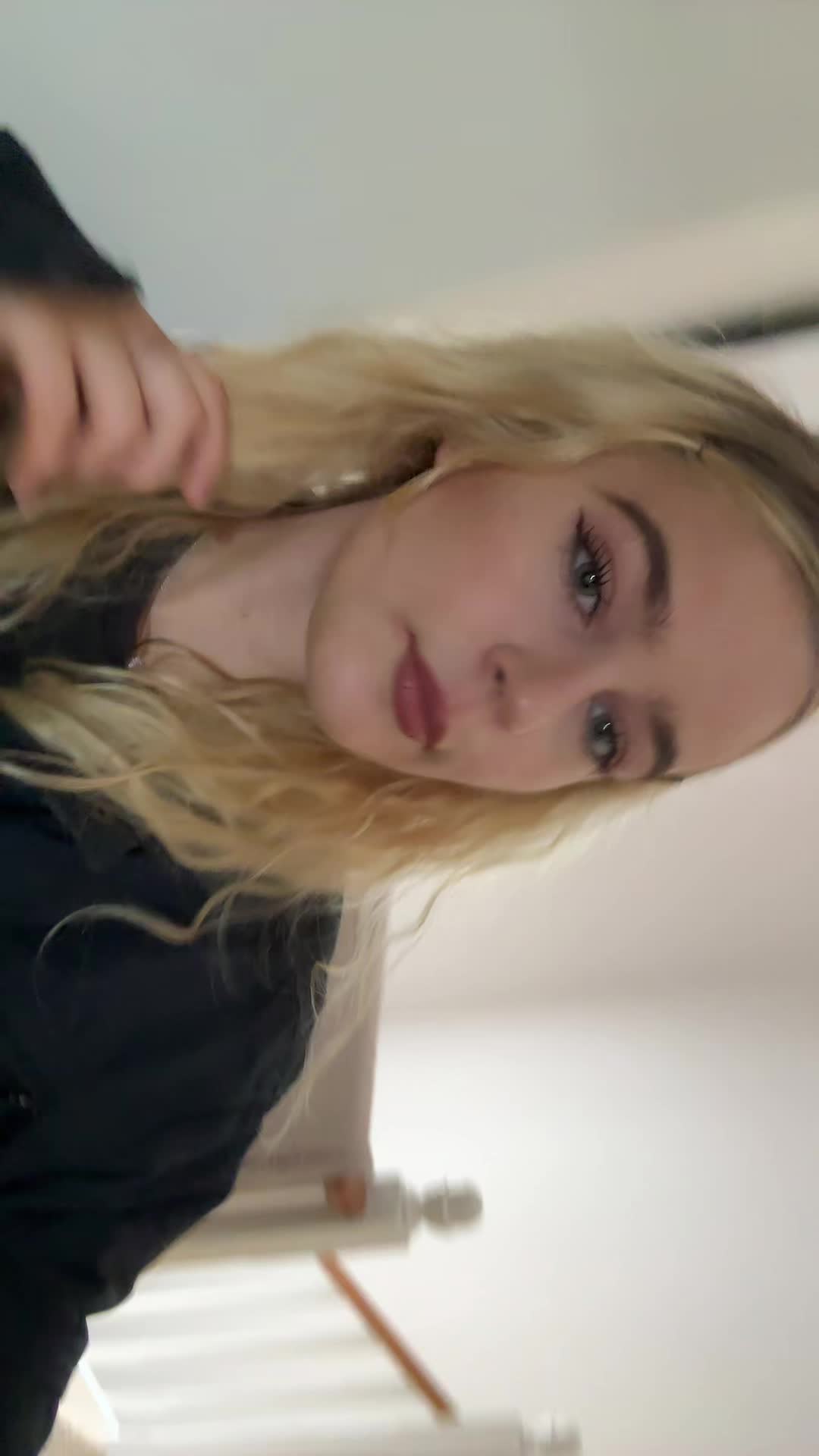@tills4368