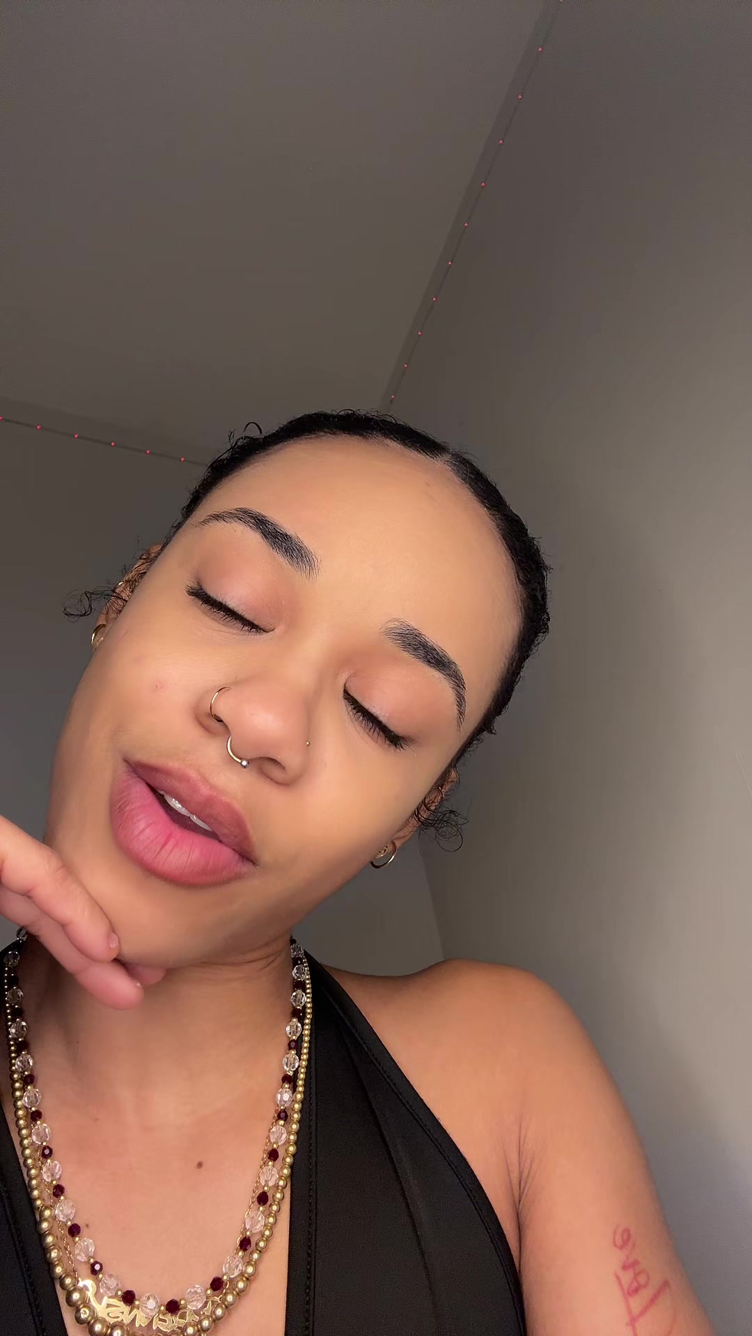 @🐝🥷🏽