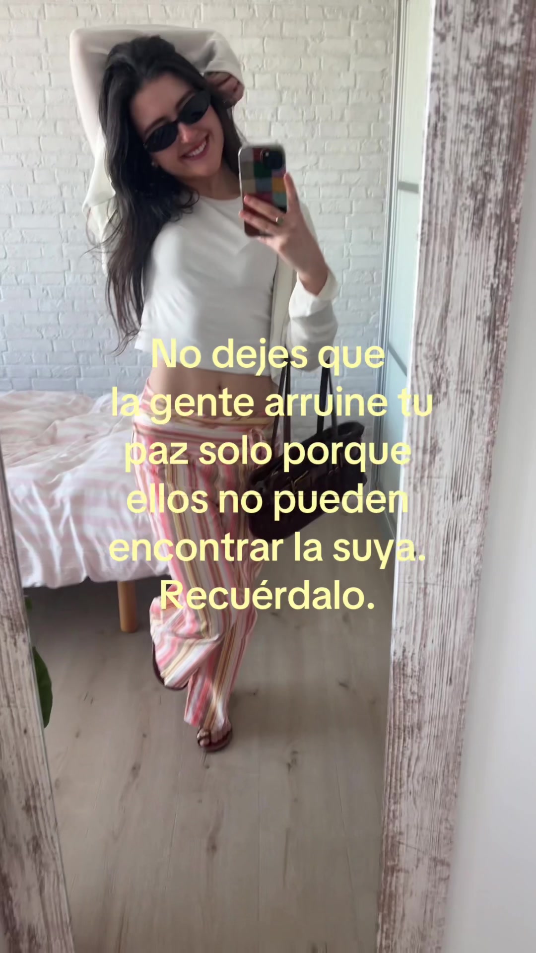 @✪