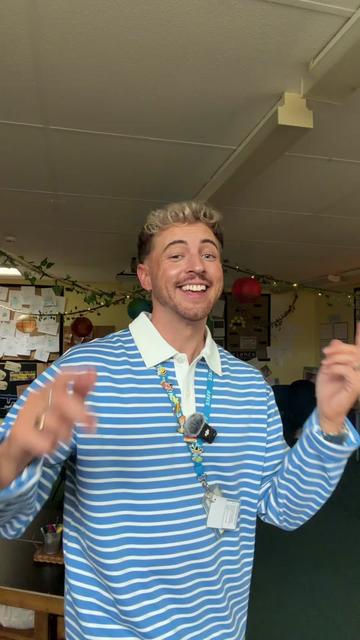 @Mr R - Teacher