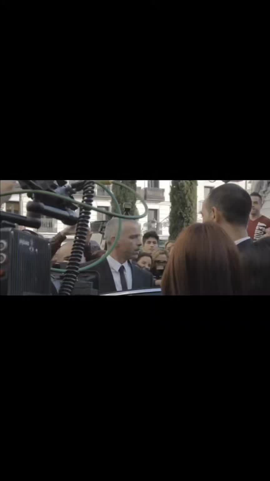 @Erosramazzotti Fan