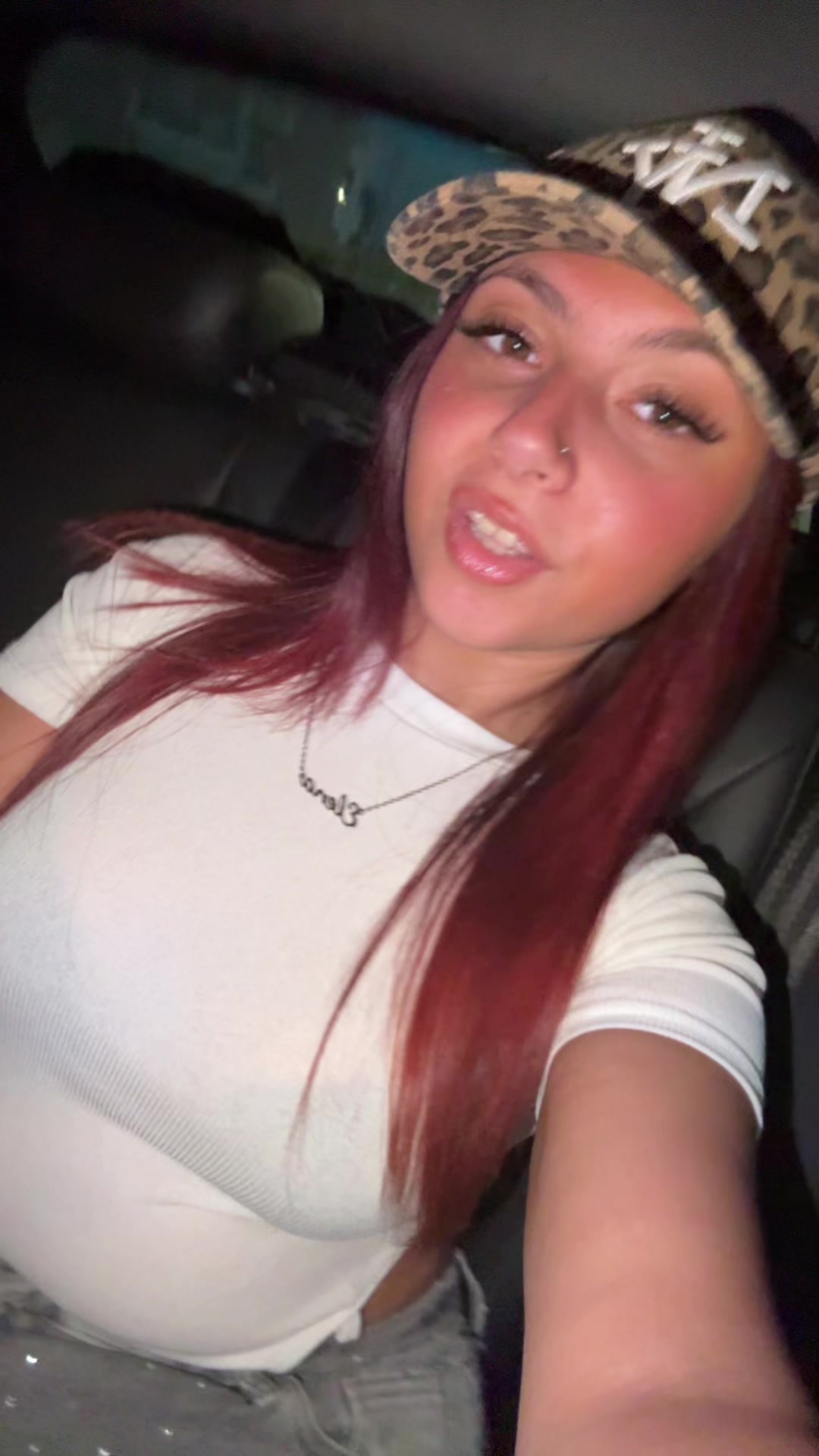 @𝑬