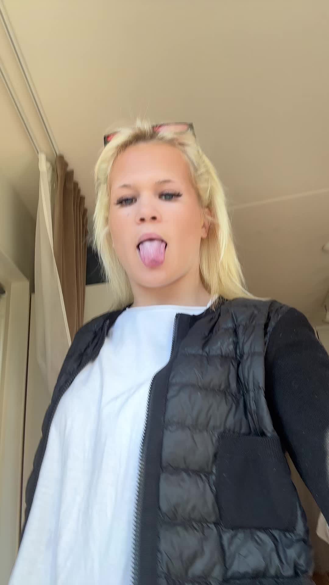 @raggblondiii