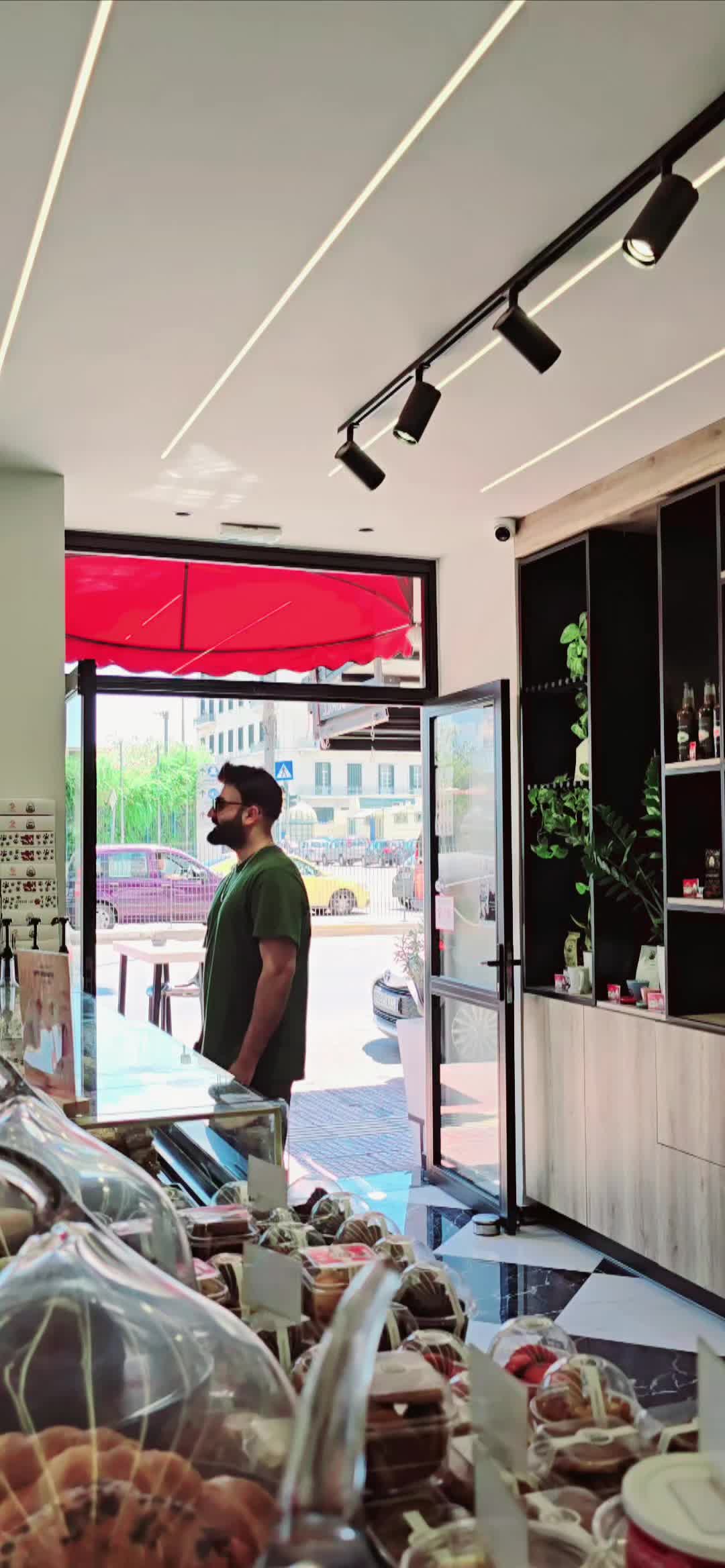 @Bagga Saroya 804