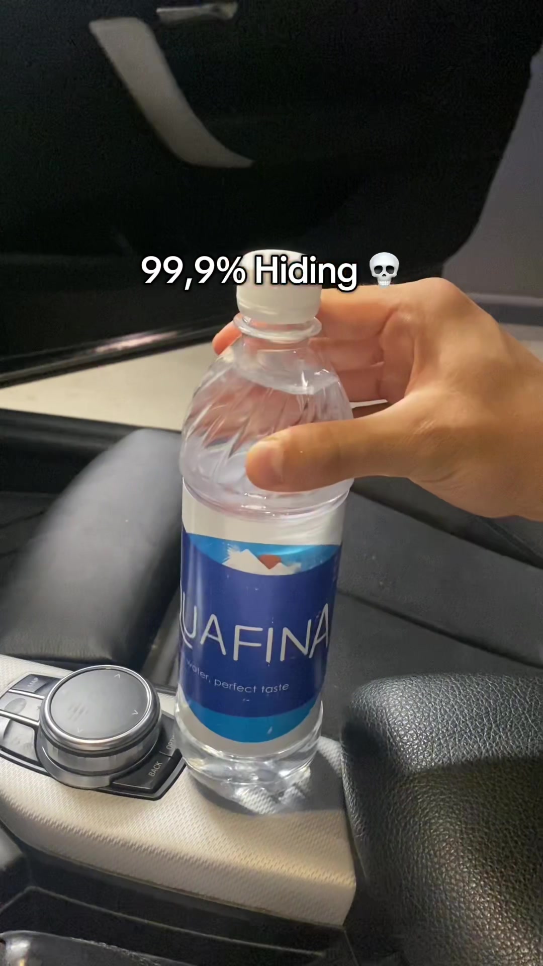 @AquaHide™