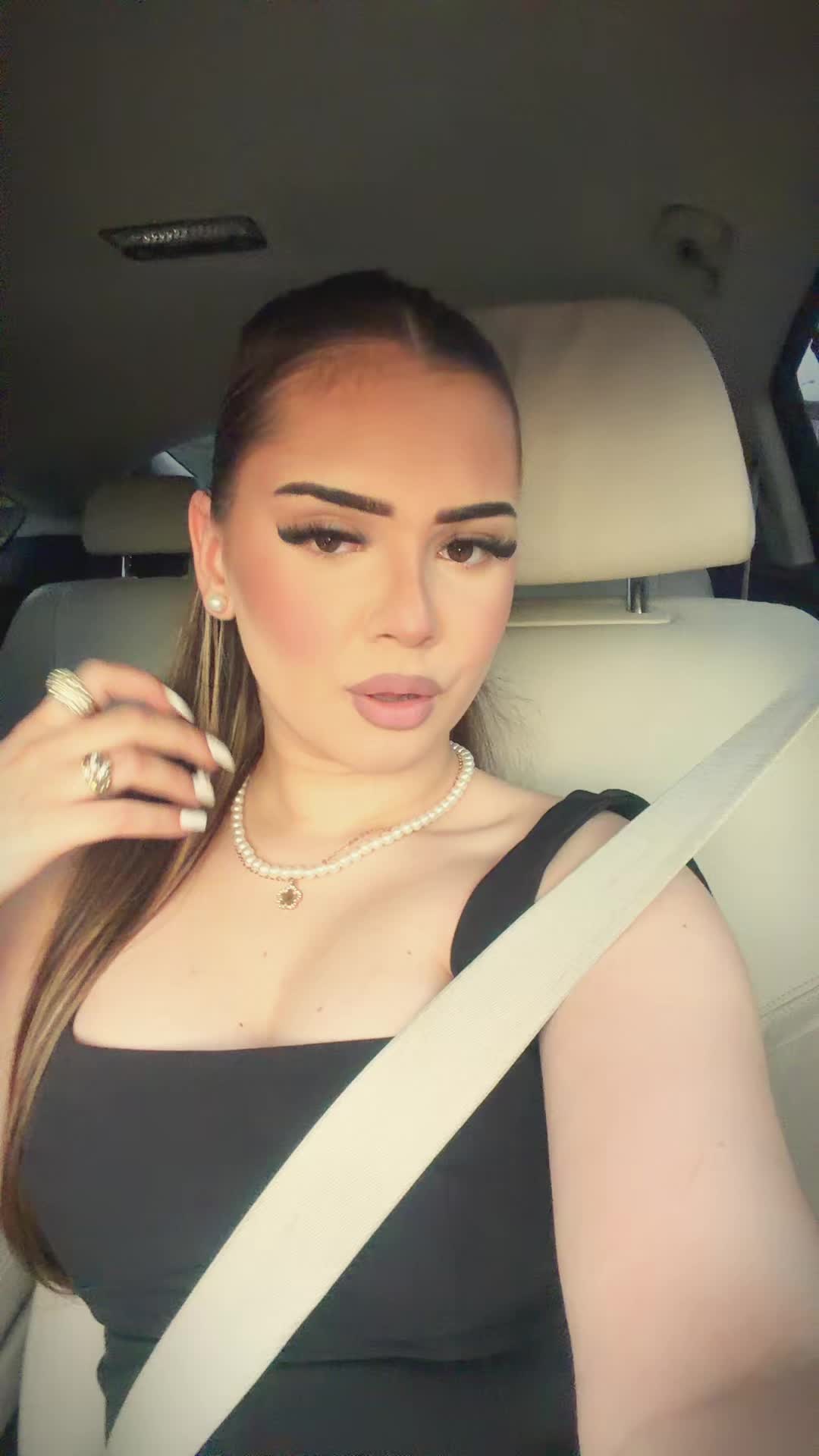 @Sarisskasara_