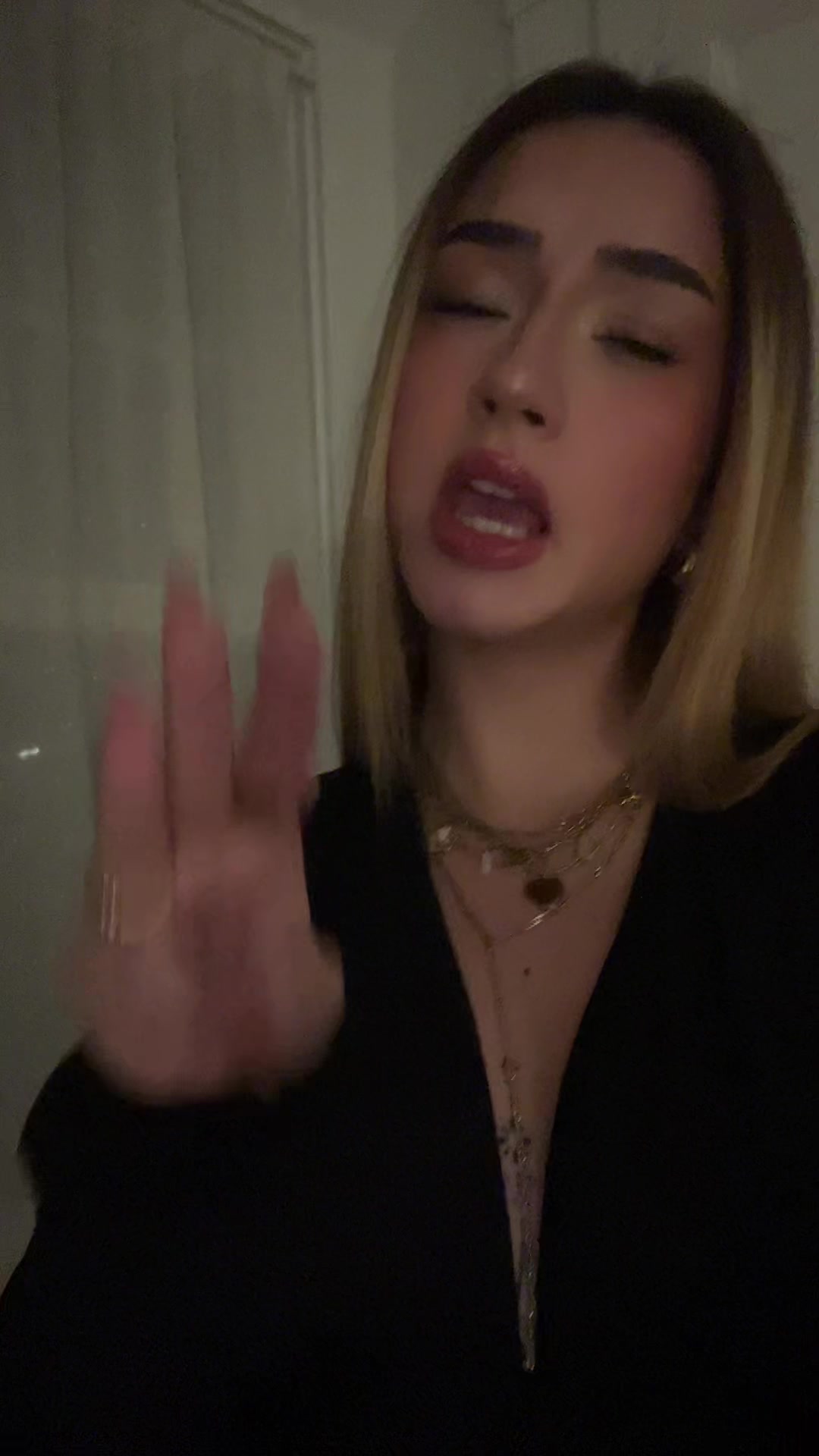 @zo