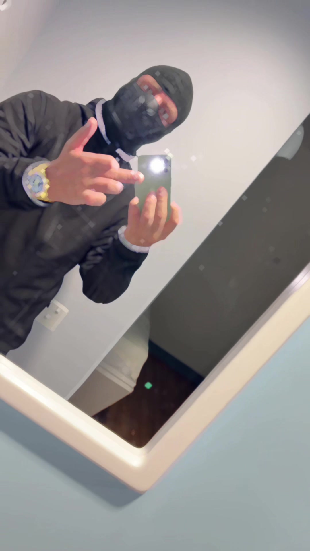 @乇ㄒ卄卂几 卂ㄥㄥ卂几 🥷🏽🤟🏼🤪