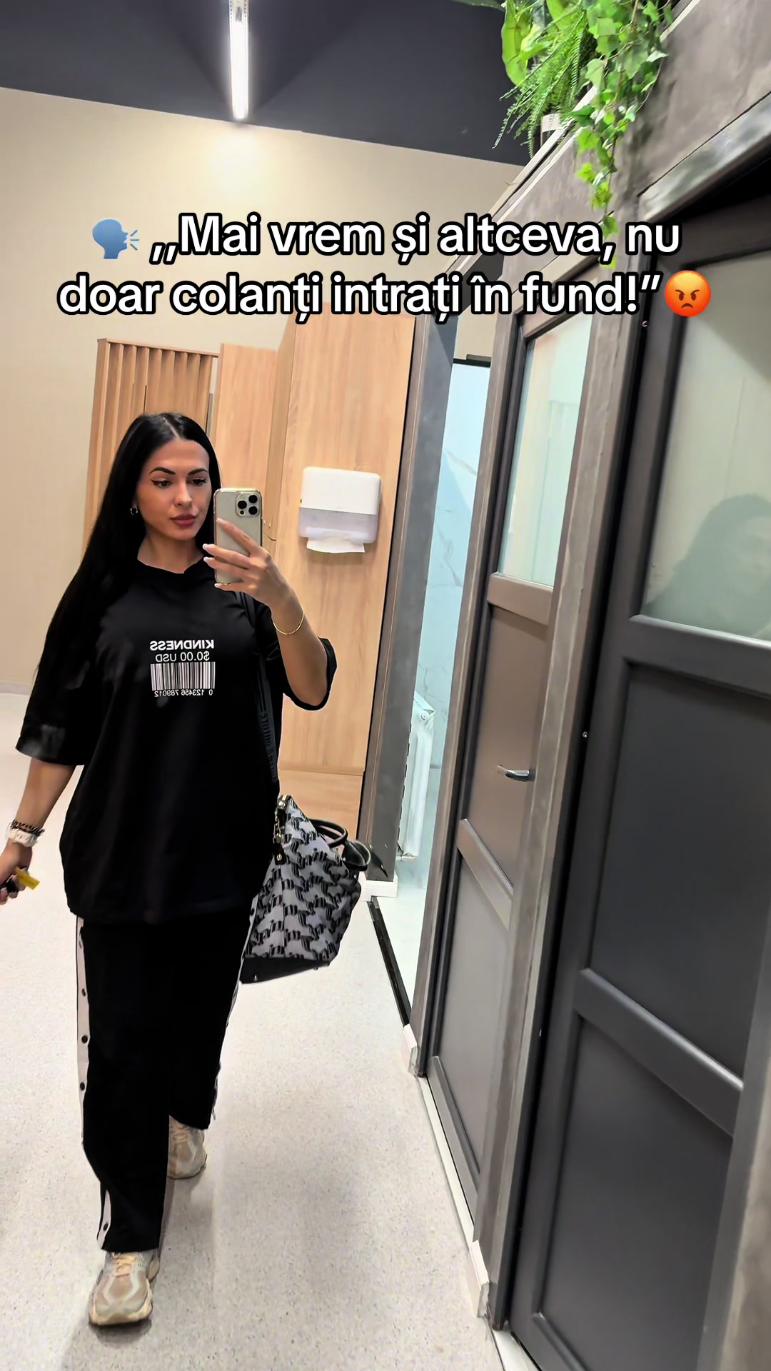 @LoredanaX