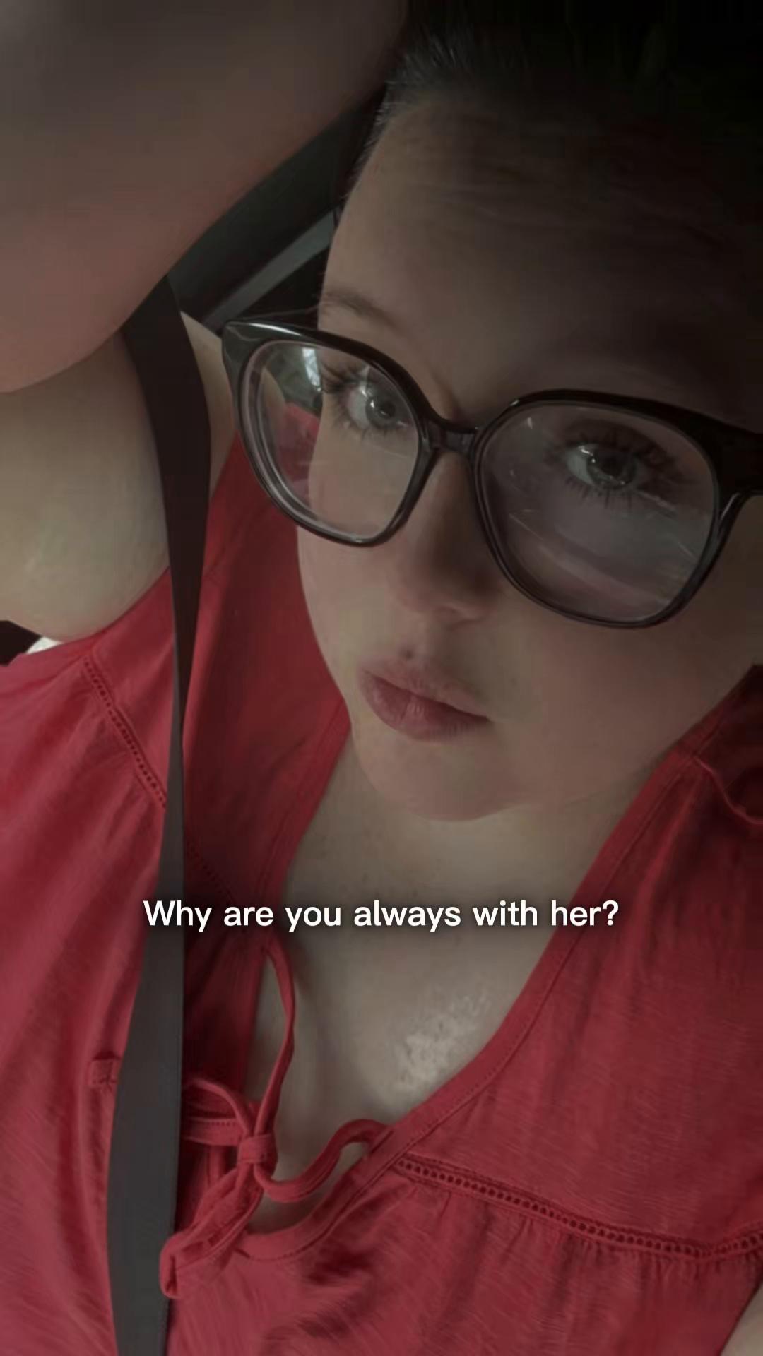 @Chloe Hannah Jones 🖤💕