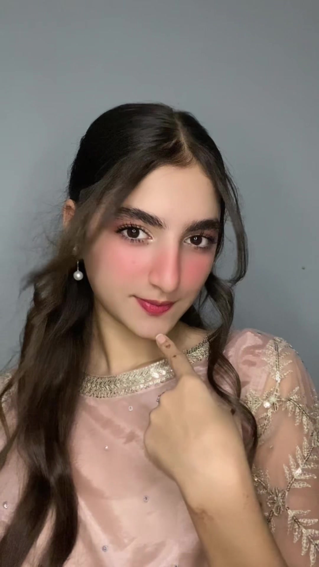 @𝐒𝐀𝐑𝐀𝐇 💝