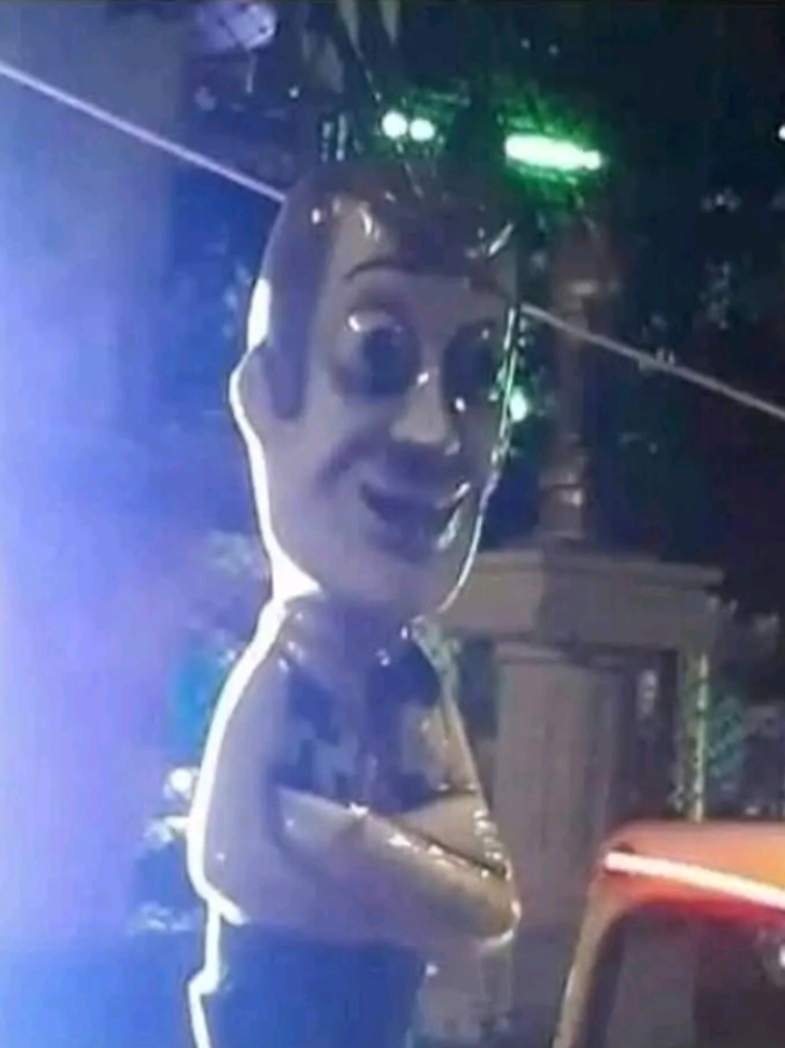 @️