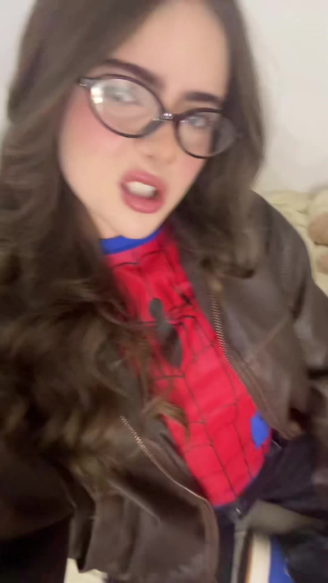 @Isabella