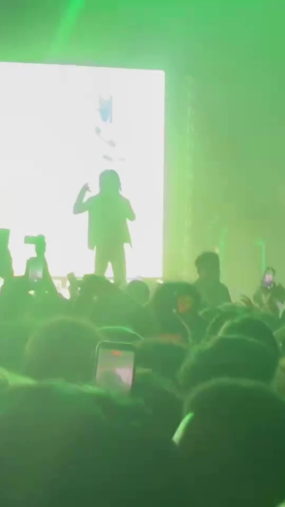 @IC