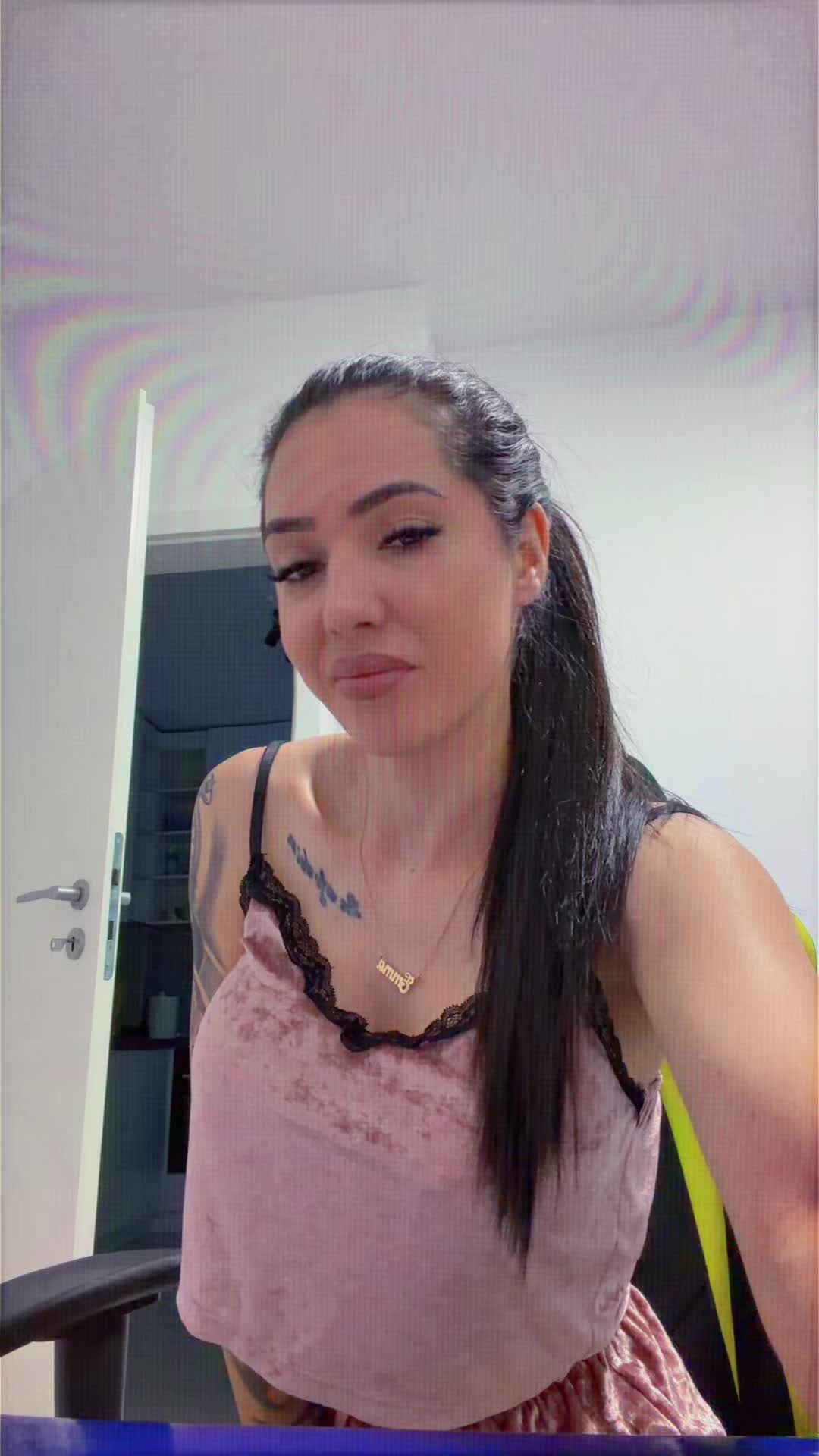 @Emma