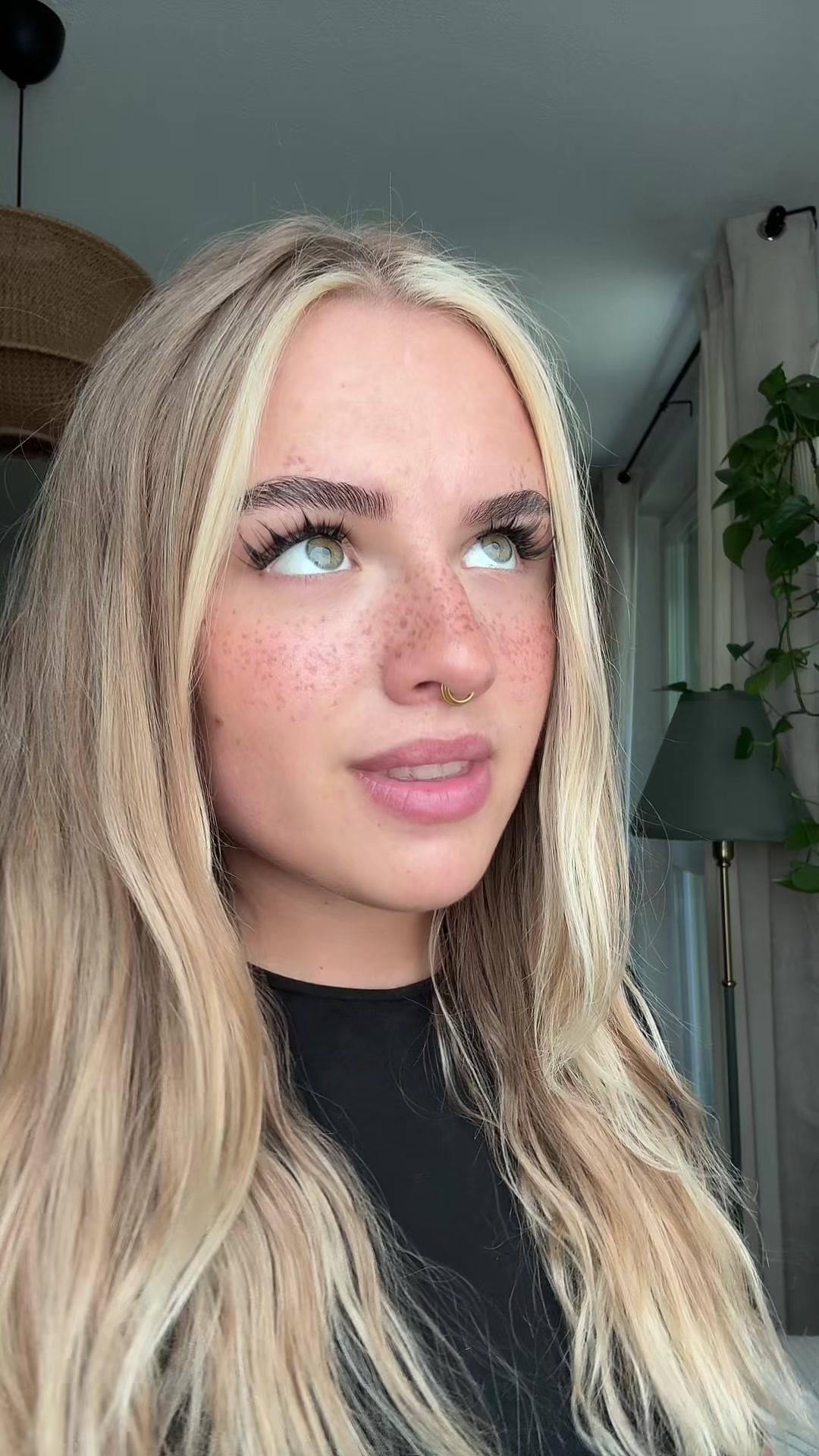 @Lara🖤