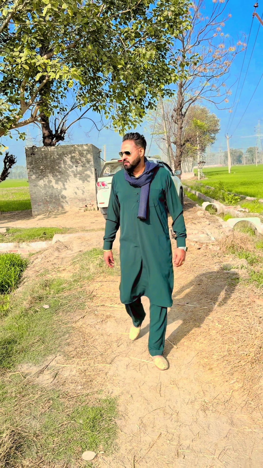 @Vicky_Brar_punjabi