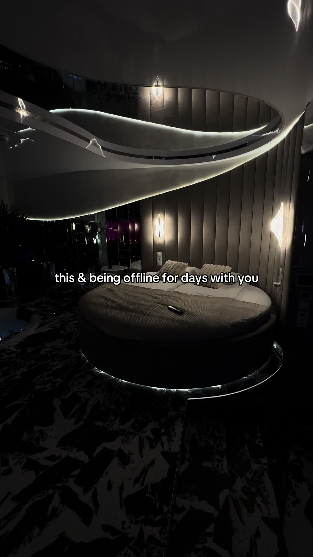 @Liv & Keats
