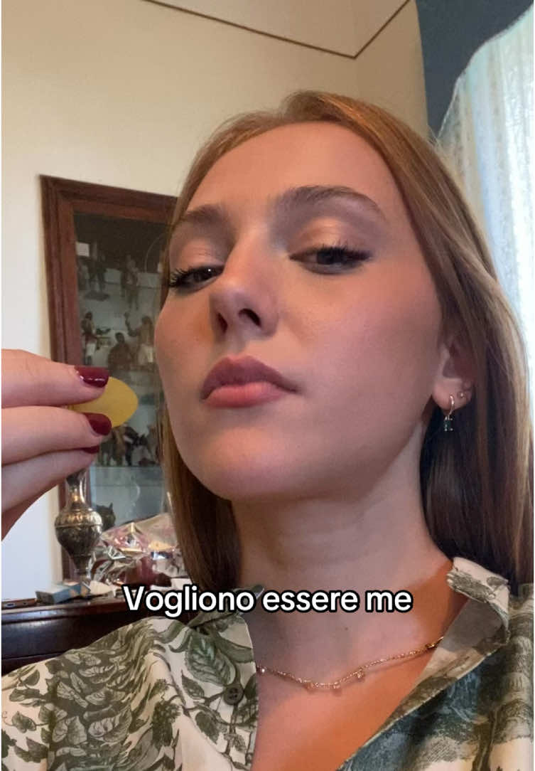 @Carlottaregalbuto