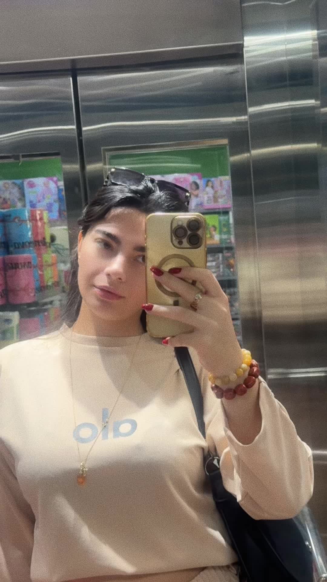 @Ninii Modebadze 🧿