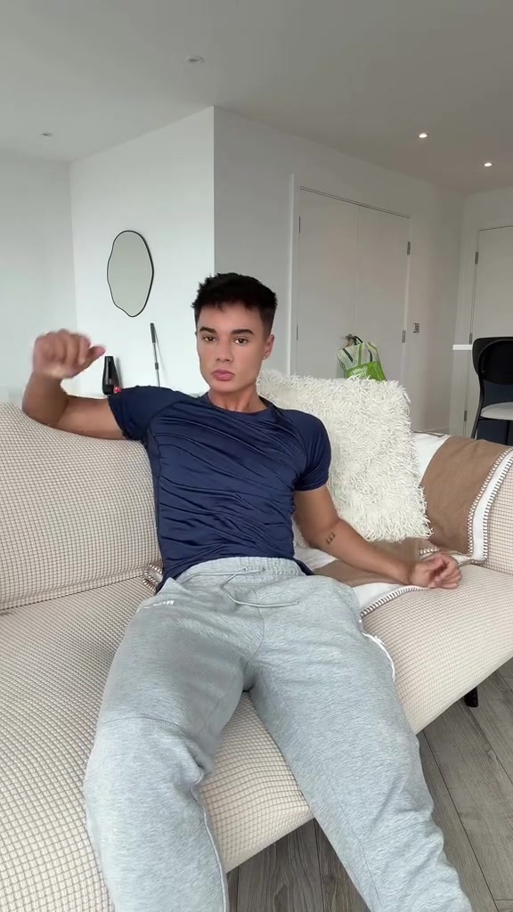 @𝐄𝐦𝐢𝐫𝐇𝐚𝐍