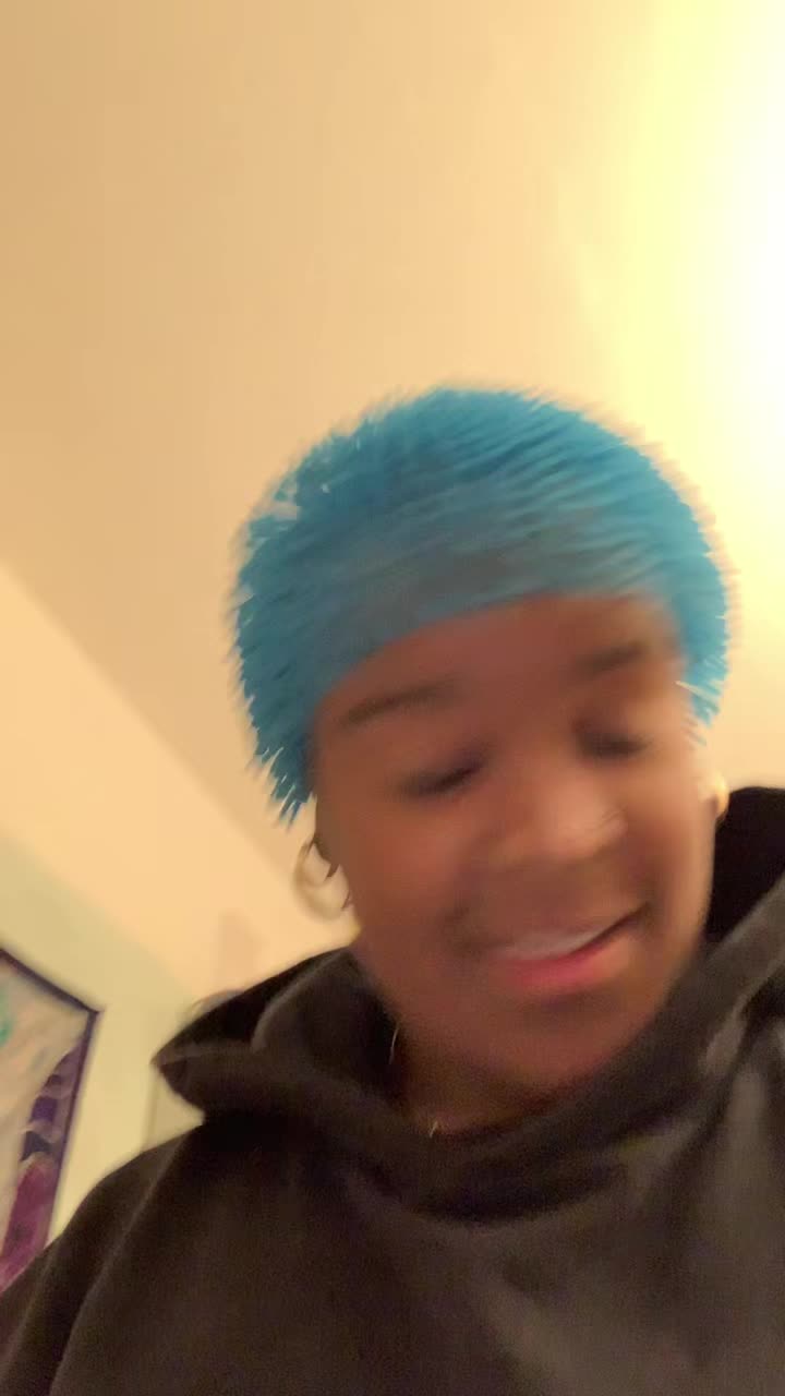 @hanelore
