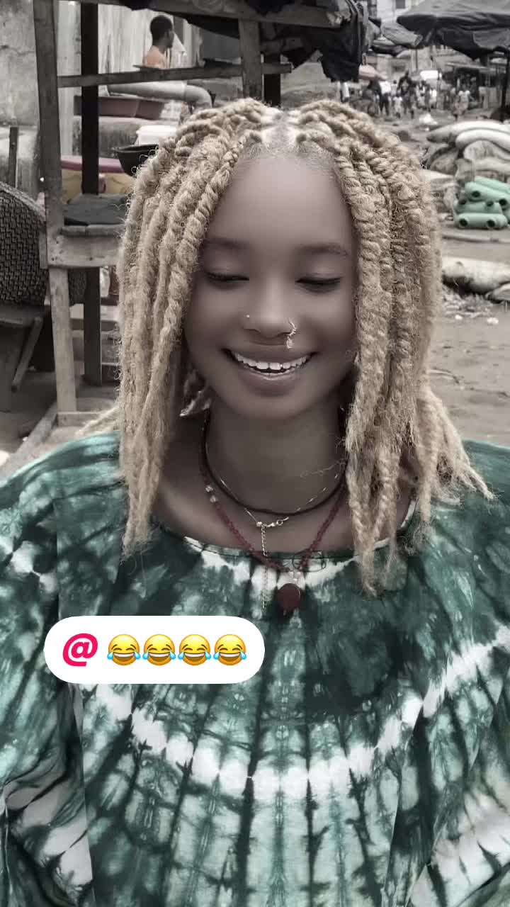 @La🥹 poupée 💍❤️🩹