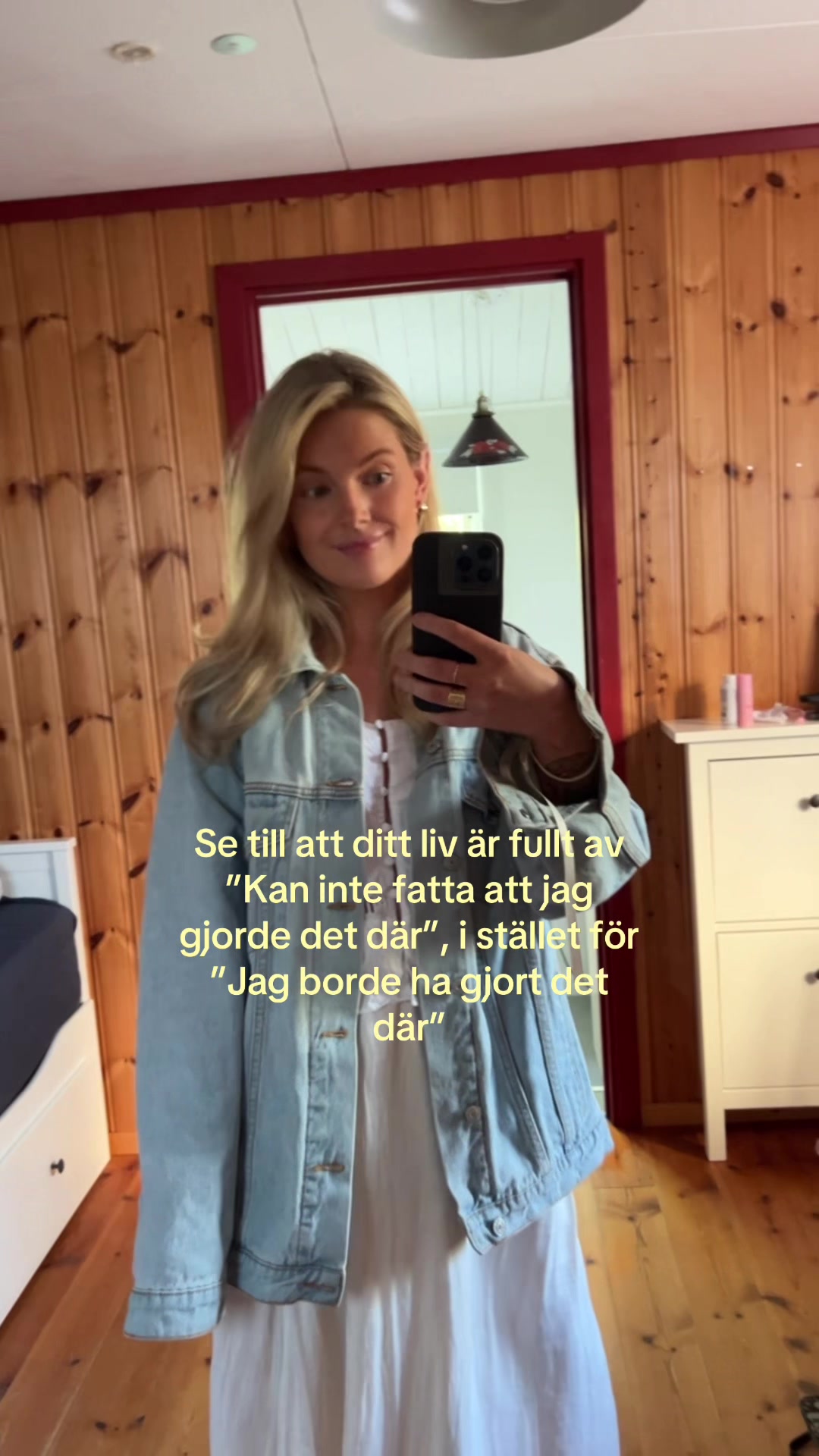 @Elissa