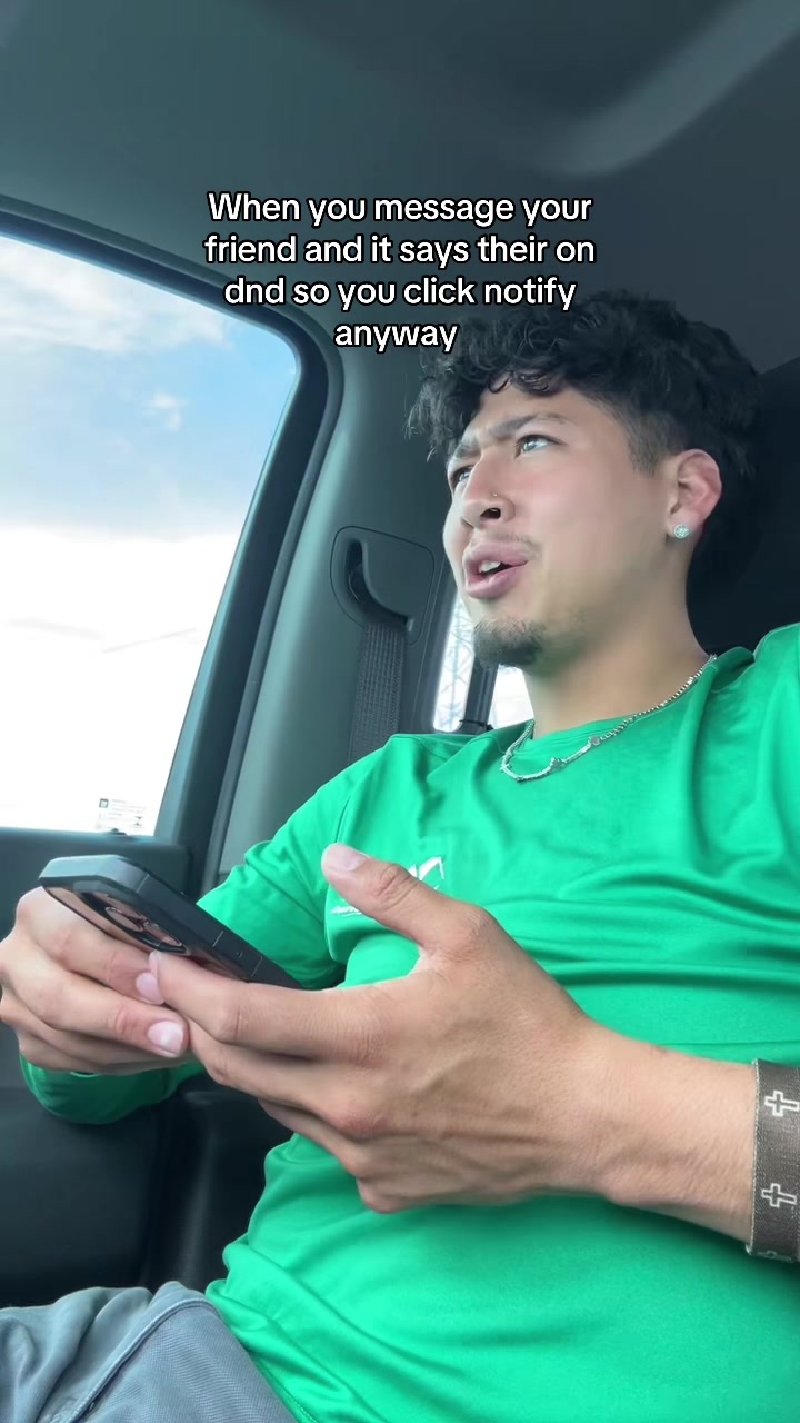 @Leonel