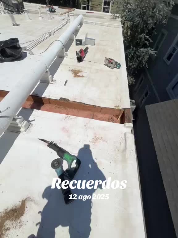 @roofer_lg