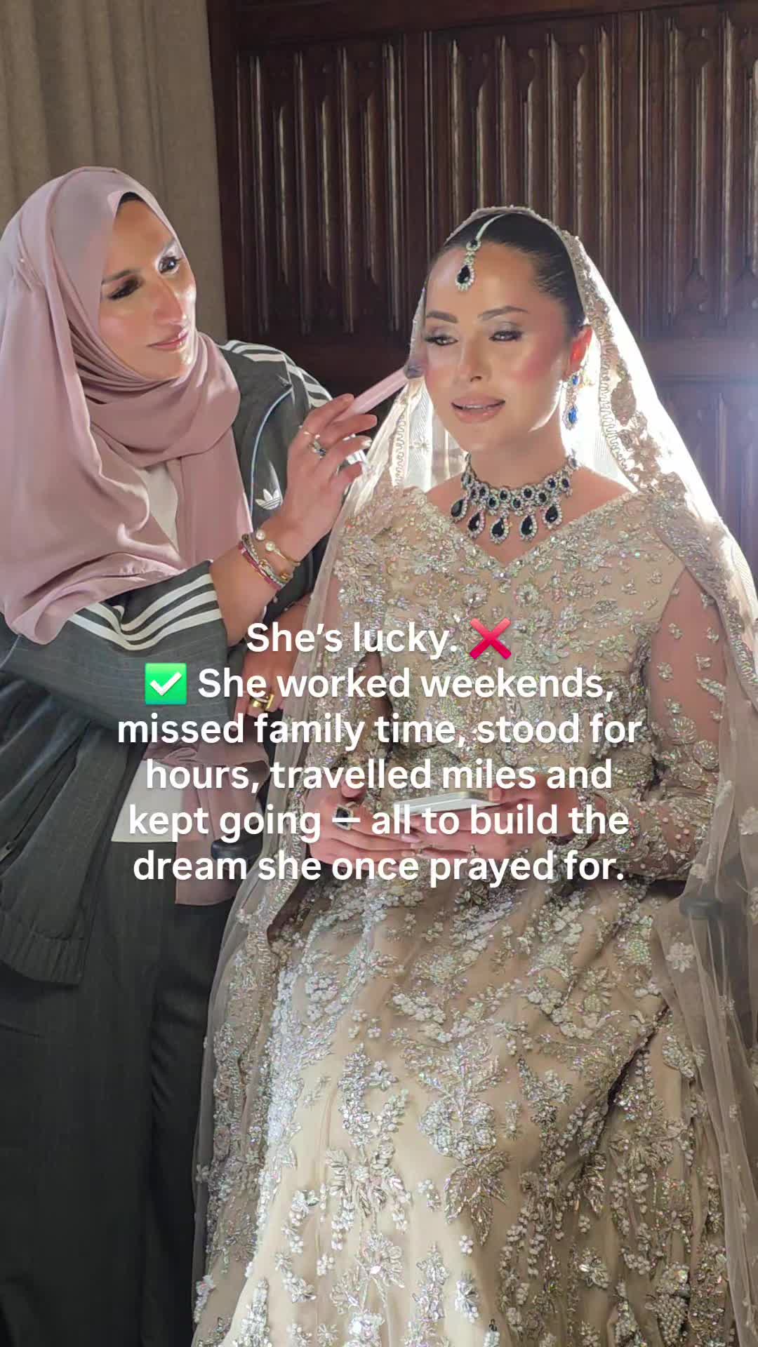 @Afshan Khan : Makeup artist