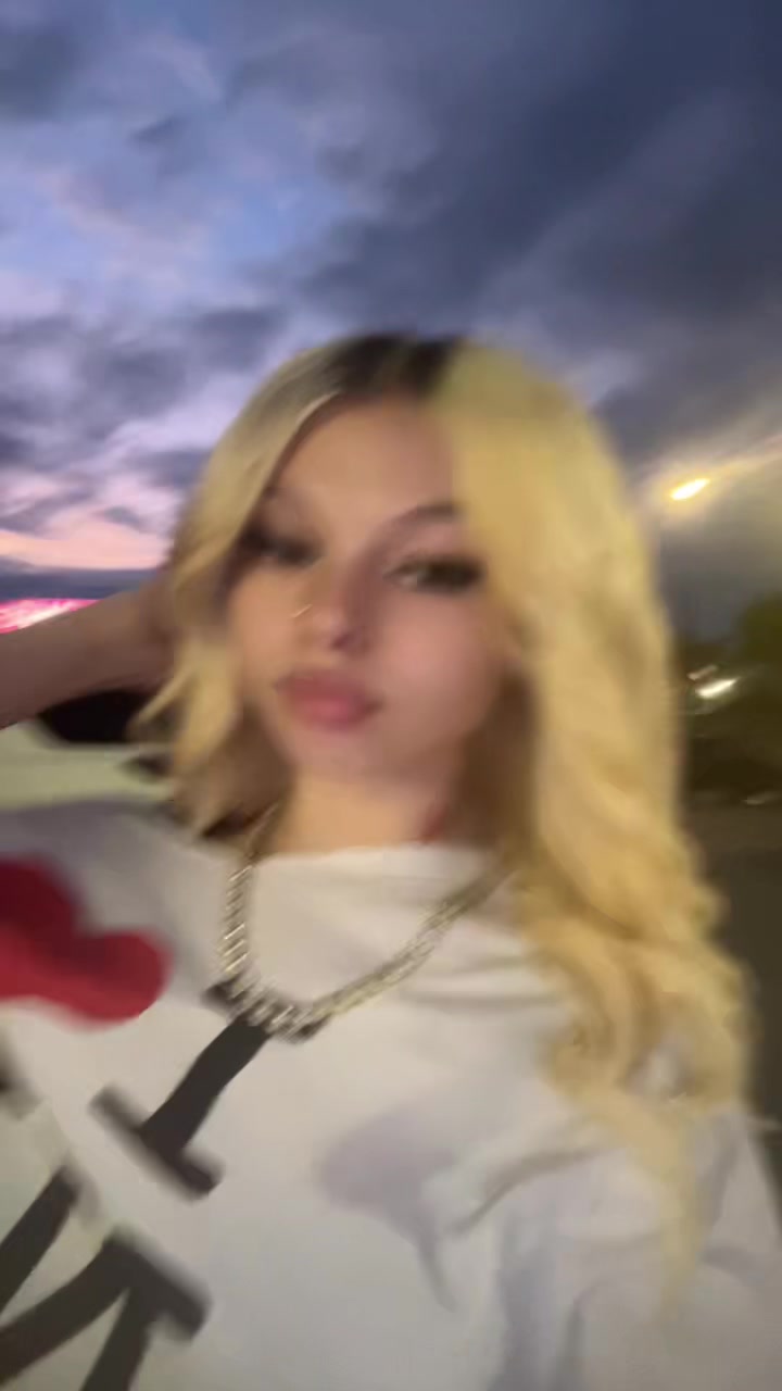 @lucy