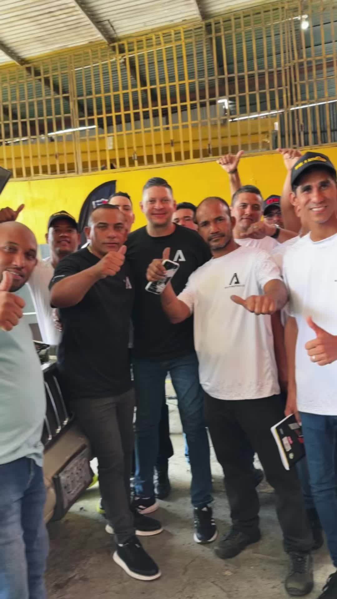 @Víctor Aponte