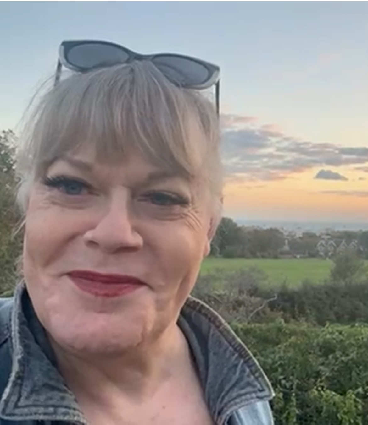 @Eddie Izzard