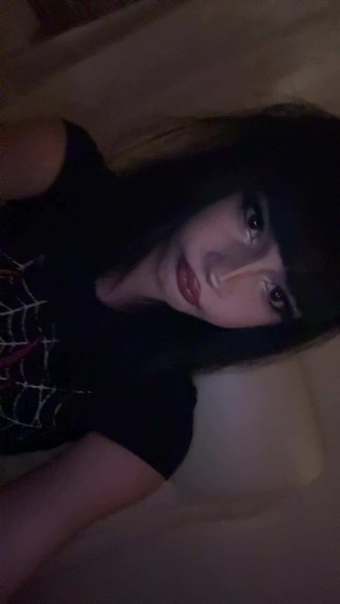 @?
