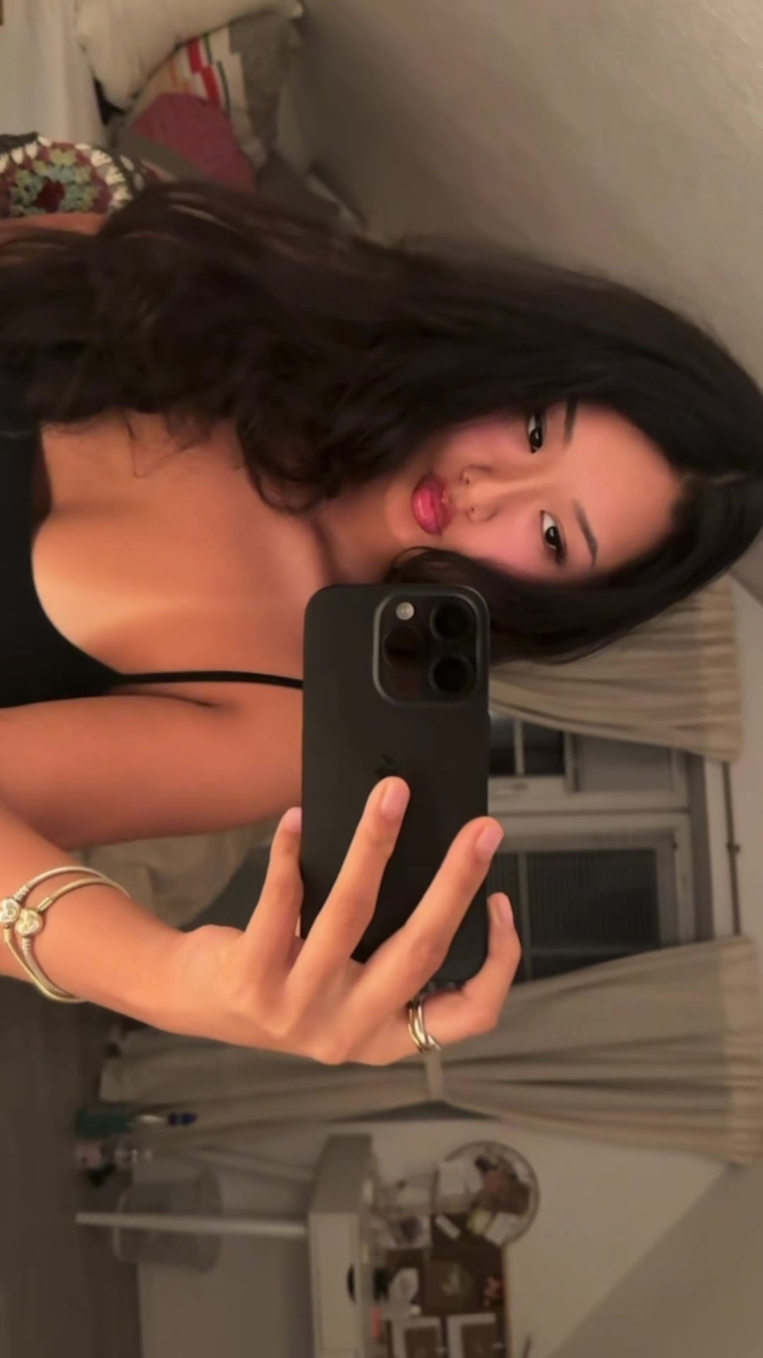 @🪭lisa