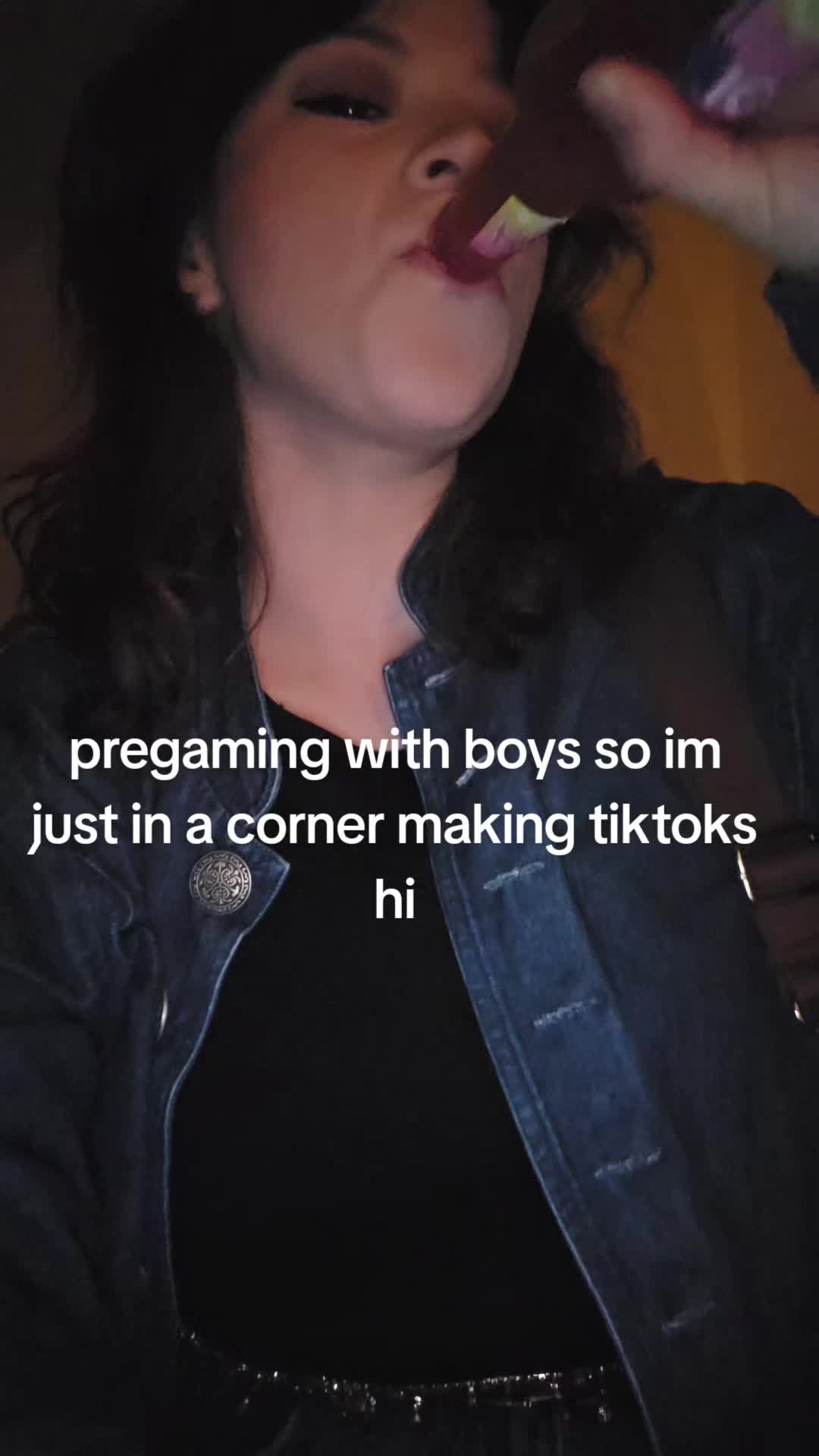 @emlee