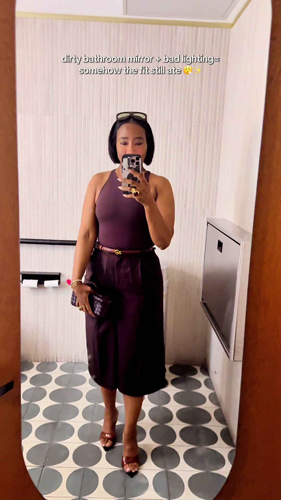 @EffortlesslyChiic