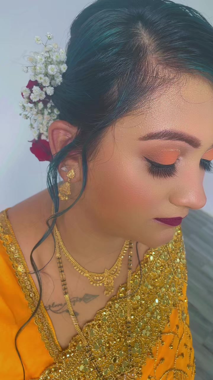 @Chesh Makeup Artist