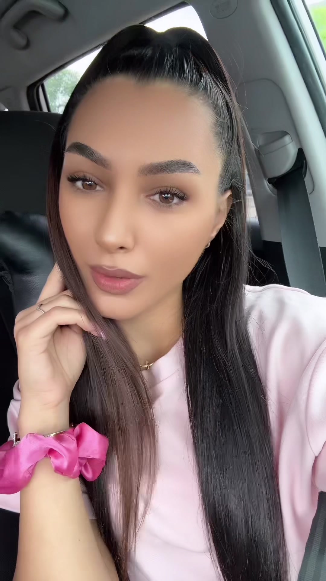 @𝐀𝐁