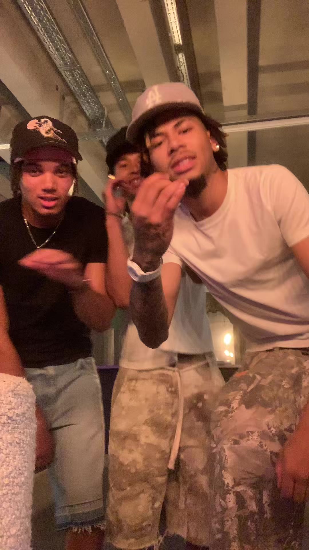 @Le MF🏝️
