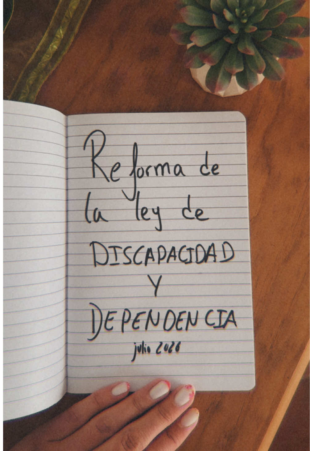 @Luc&iacute;a TS