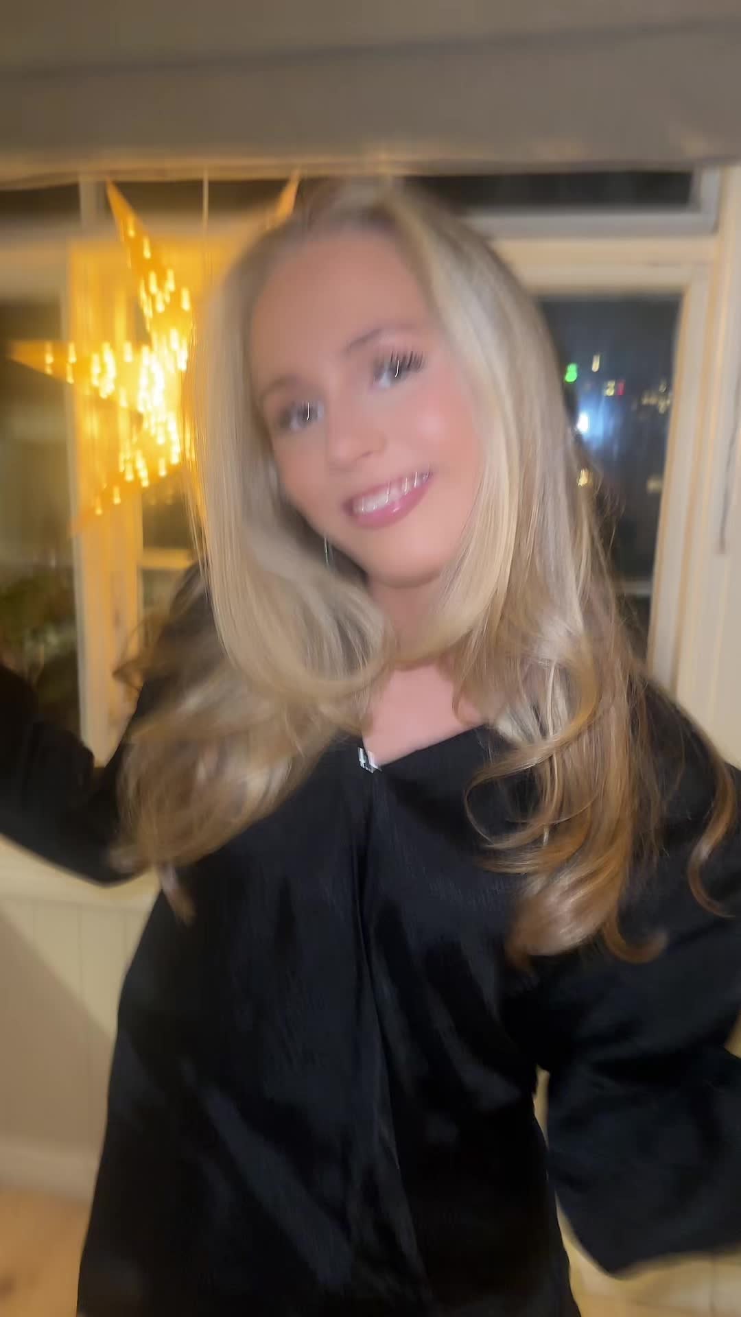 @AMALIE SOMMERSETH